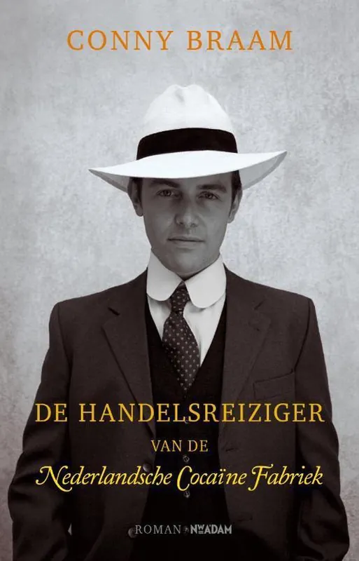 De handelsreiziger van de Nederlandsche Cocaine fabriek Op = Op