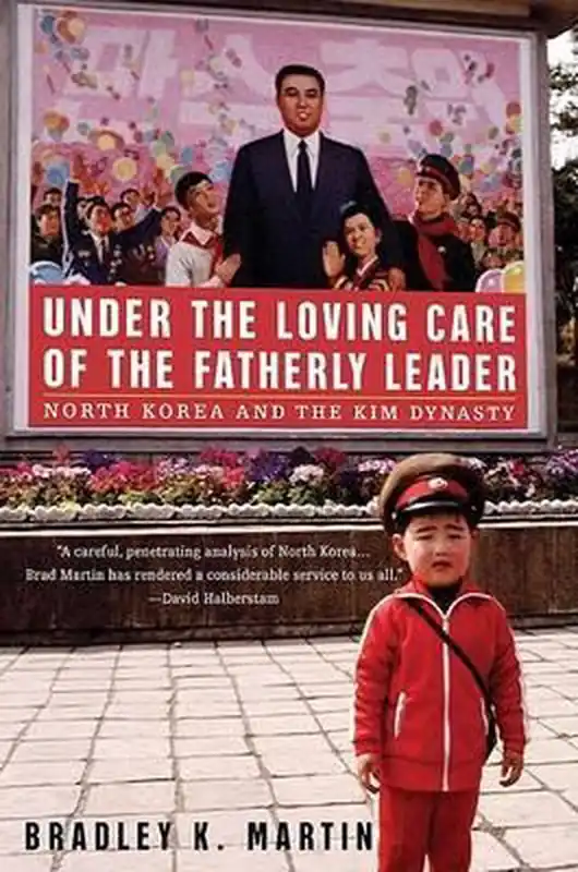 Under The Loving Care Of The Fatherly Leader Beste Prijs